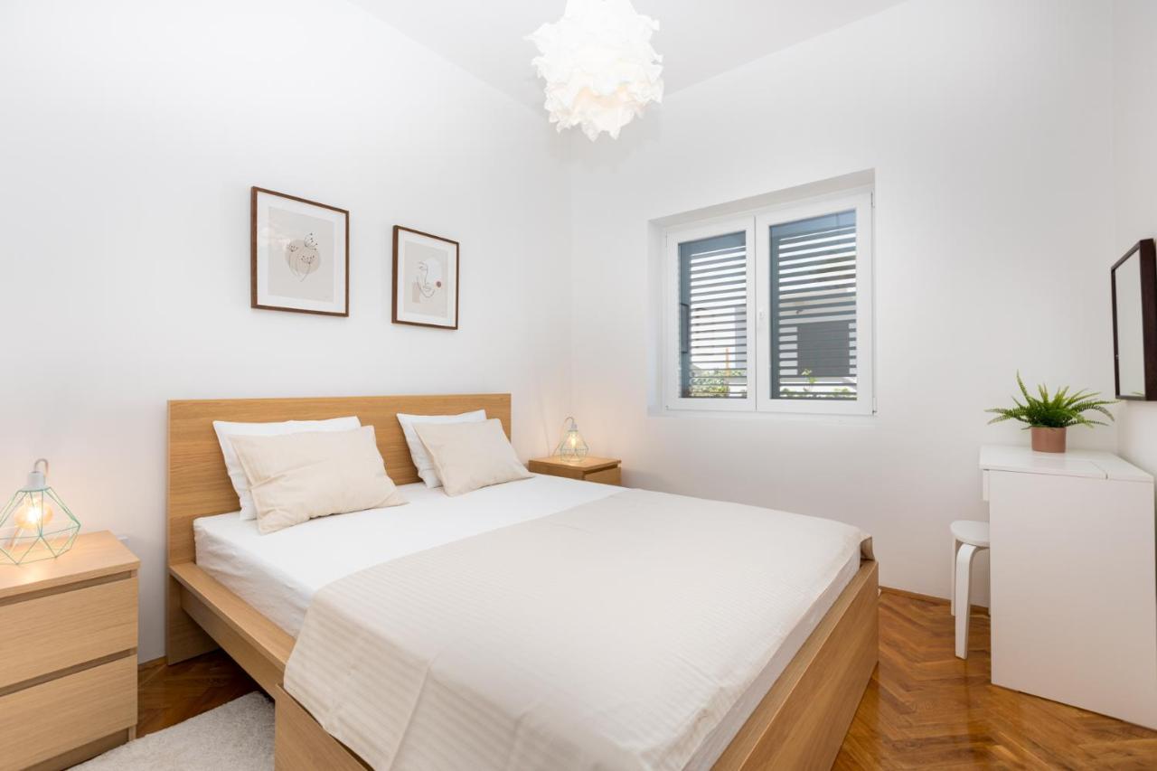 Apartments Cukar プナト エクステリア 写真