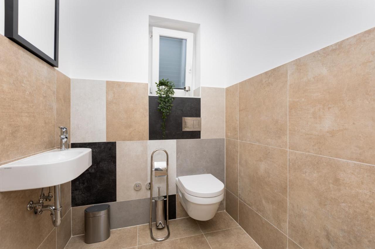 Apartments Cukar プナト エクステリア 写真